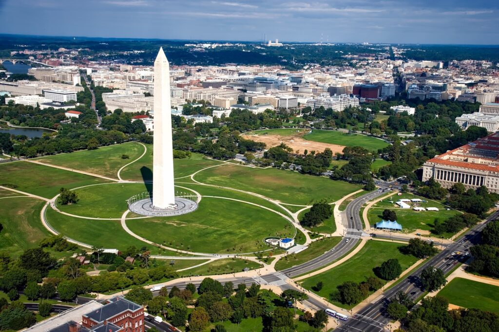 Aerial photograph of Washington Monument  